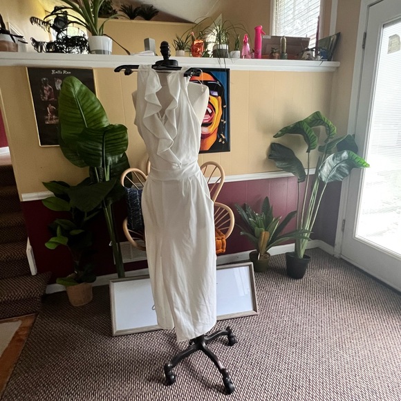 Wrapper Romper - Picture 11 of 12